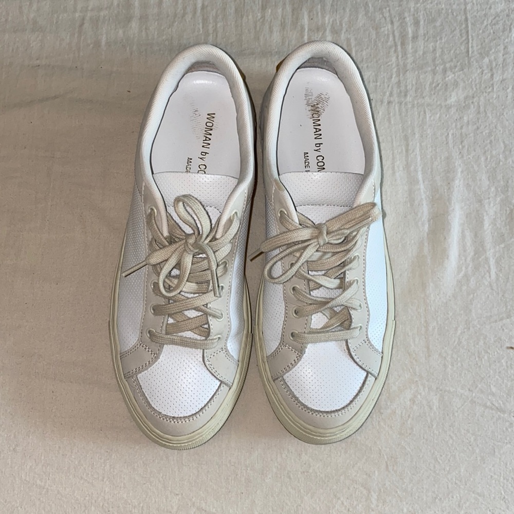 Woman By Common Projects Retro Low 70s 37 / 7